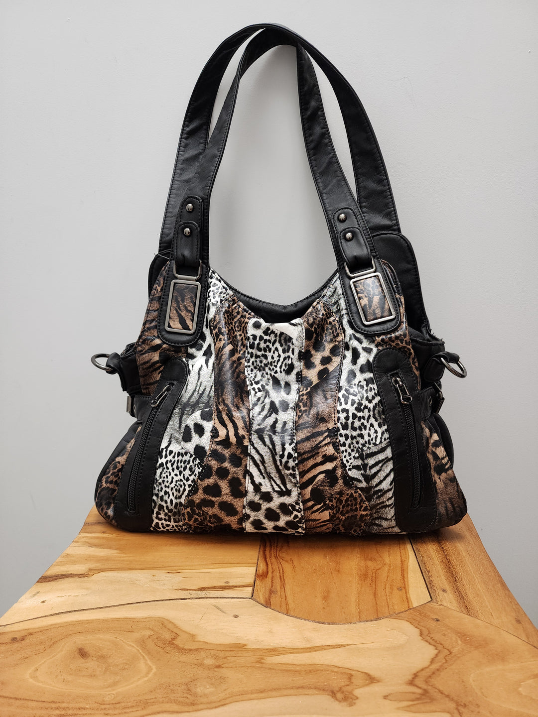 Bella Ricca Handbag (Leopard)