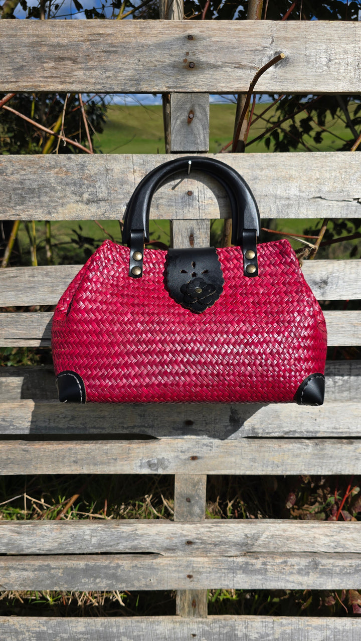 Petali Handbag - Rose Red