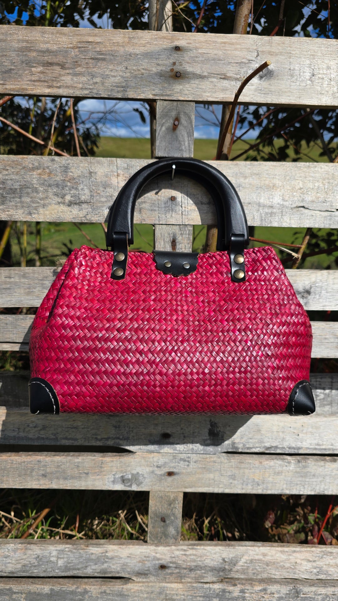 Petali Handbag - Rose Red