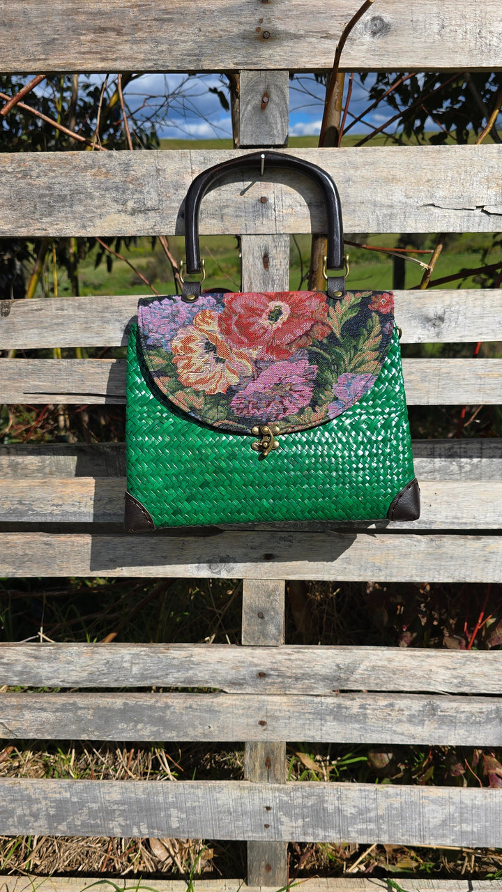 Pavinee Handbag