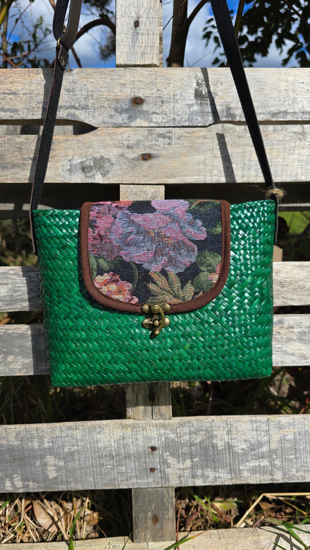 Nintra Sling Bag