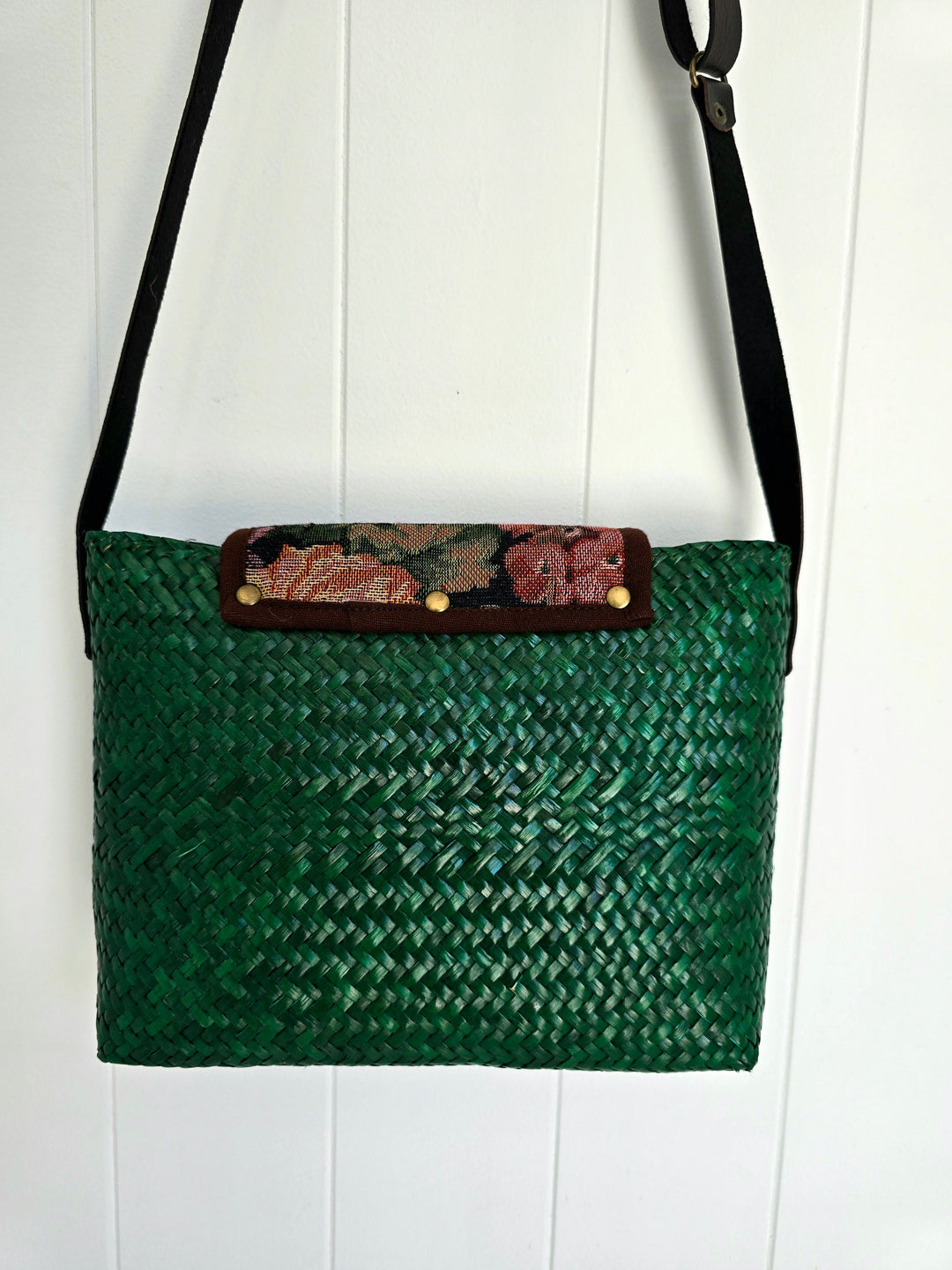 Nintra Sling Bag