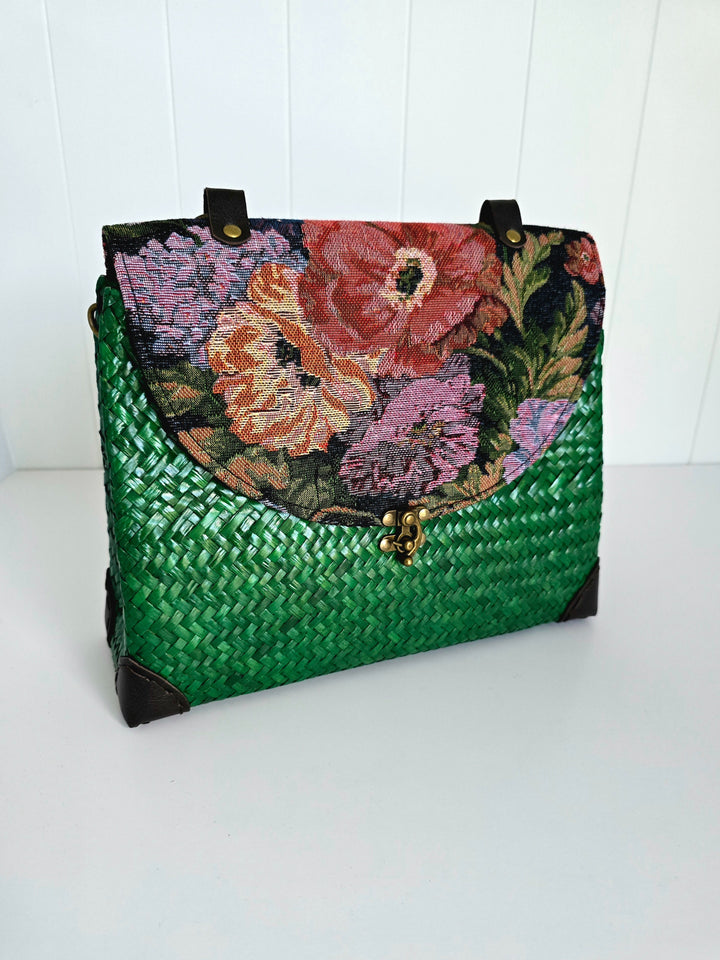 Pavinee Handbag