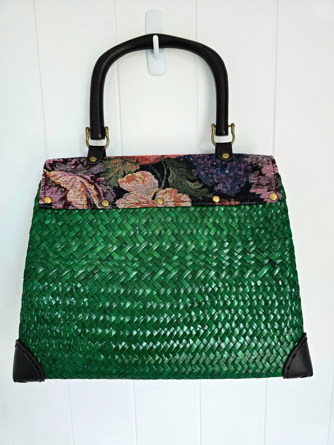 Pavinee Handbag