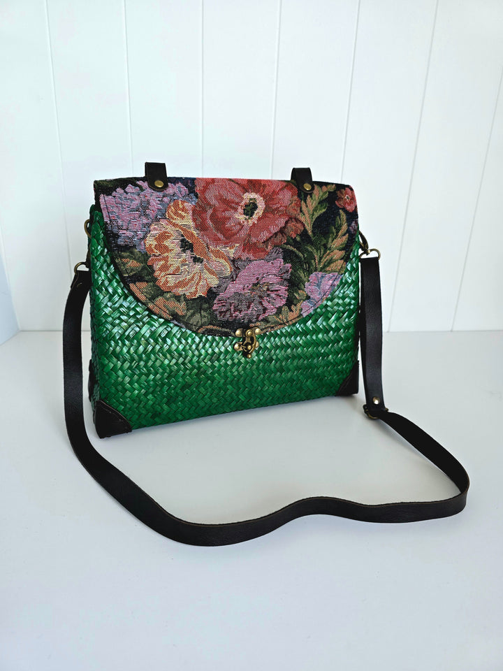Pavinee Handbag