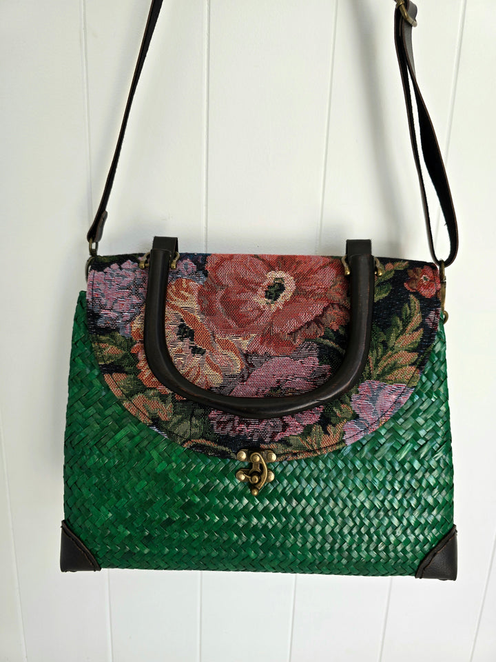 Pavinee Handbag