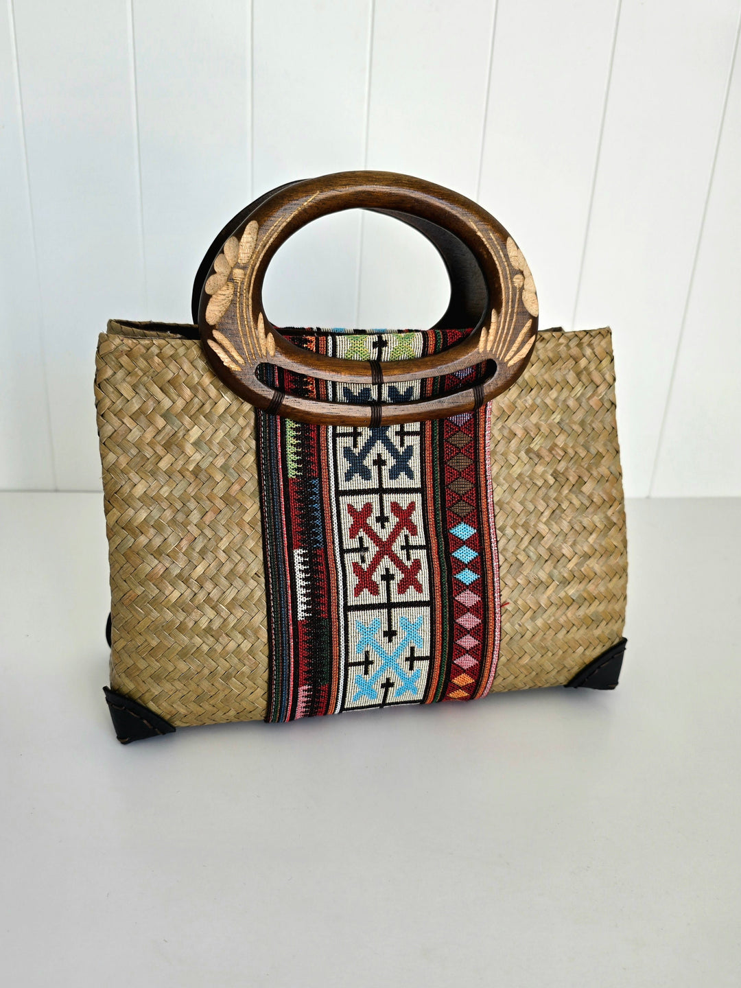 Saree Handbag - Carved