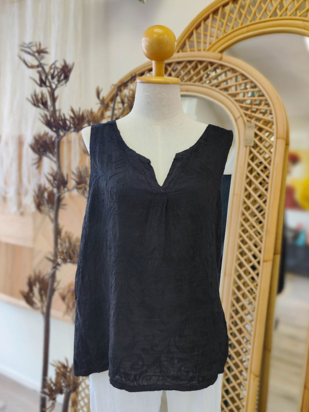 Embroidered Linen Singlet - eKo NZ - 