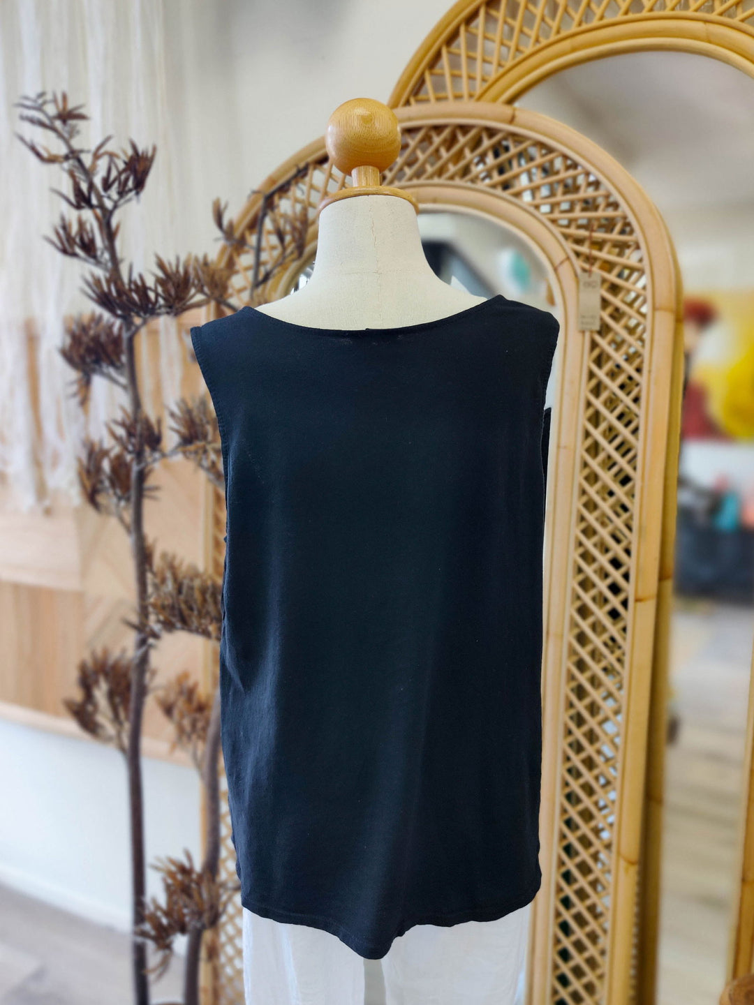 Embroidered Linen Singlet - eKo NZ - 