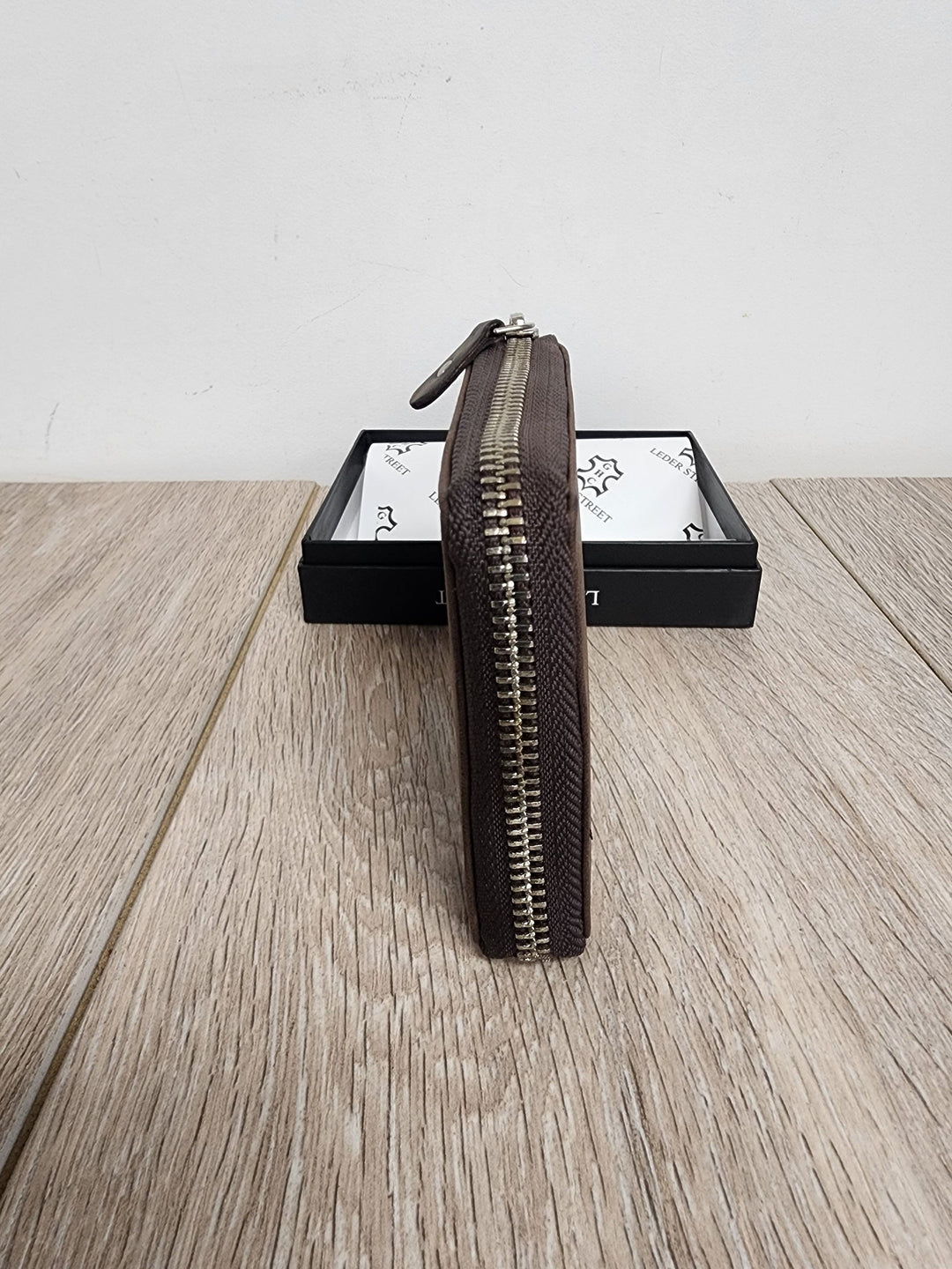 Gents Zip Leather Wallet - eKo NZ - 