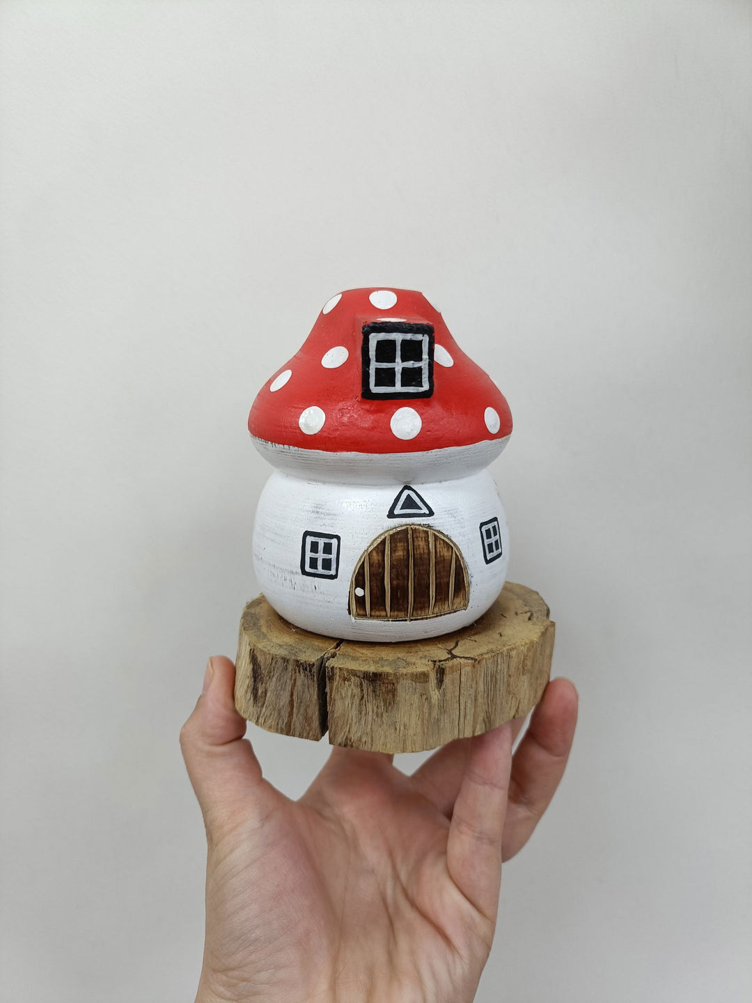 Mushroom Red Roof - eKo NZ - 