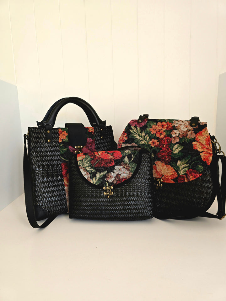 Ayra Handbag