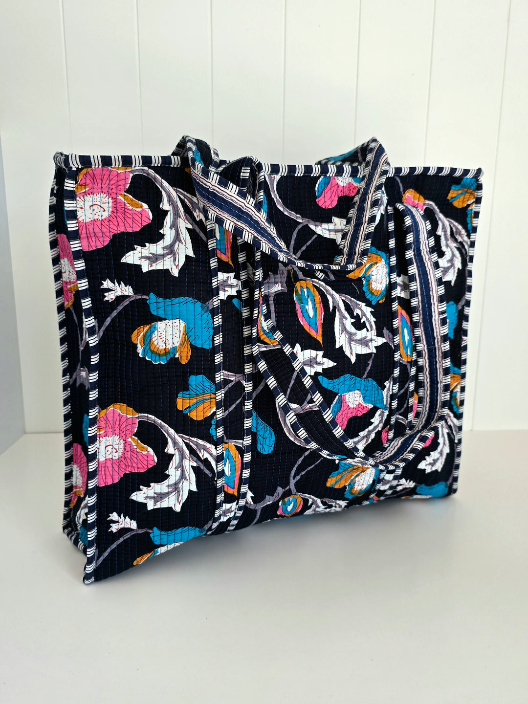 Saphire Tower Tote