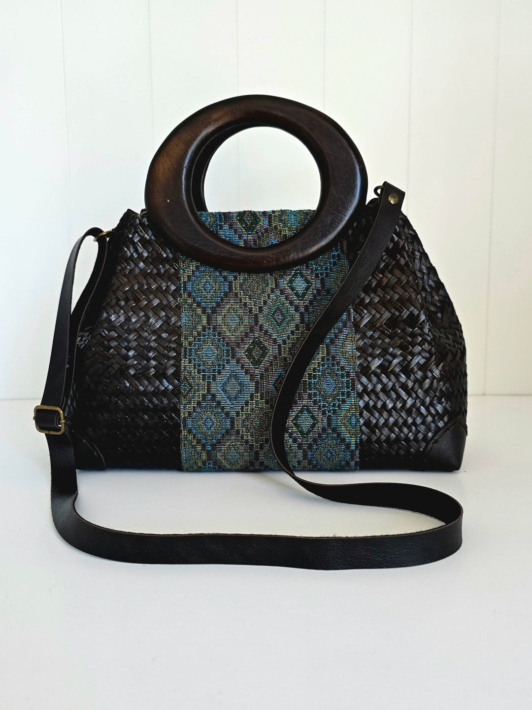 Ratri Handbag