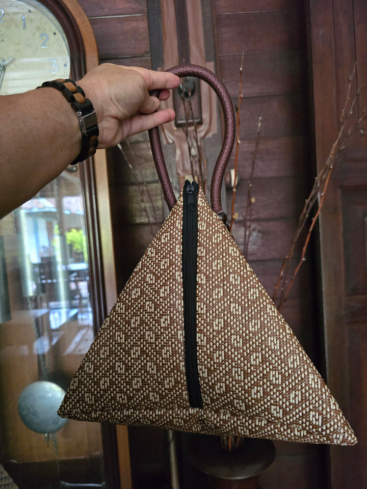 Resort Weave Peak Bag - Espresso Basket