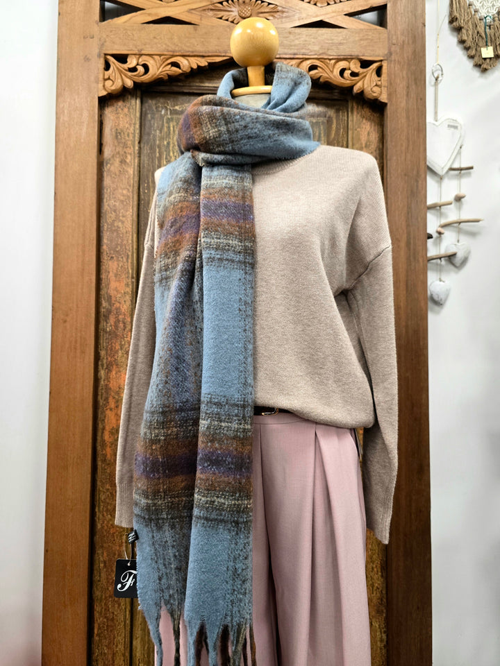 Kelly Scarf