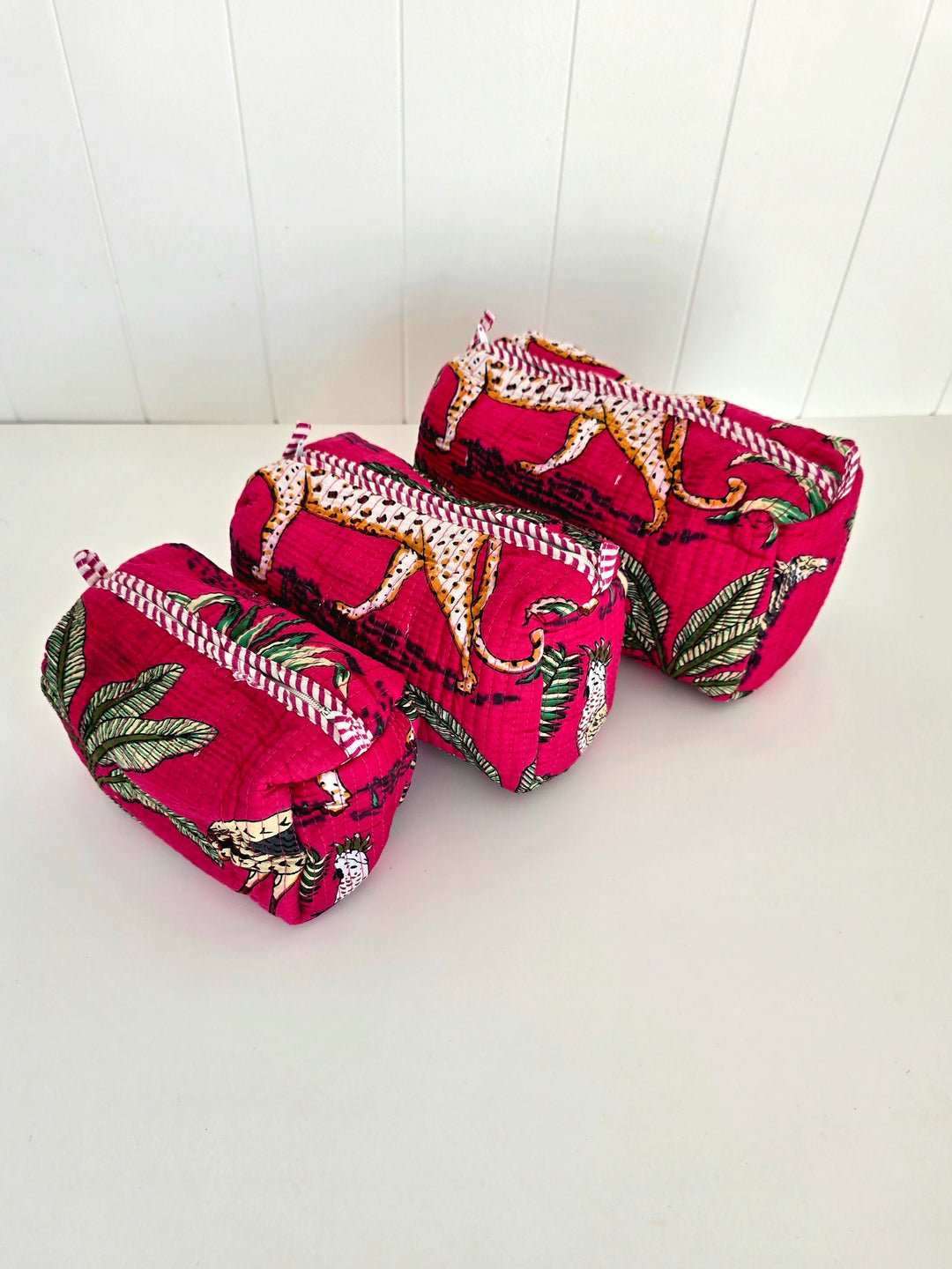 Rainforest Escape Pouches