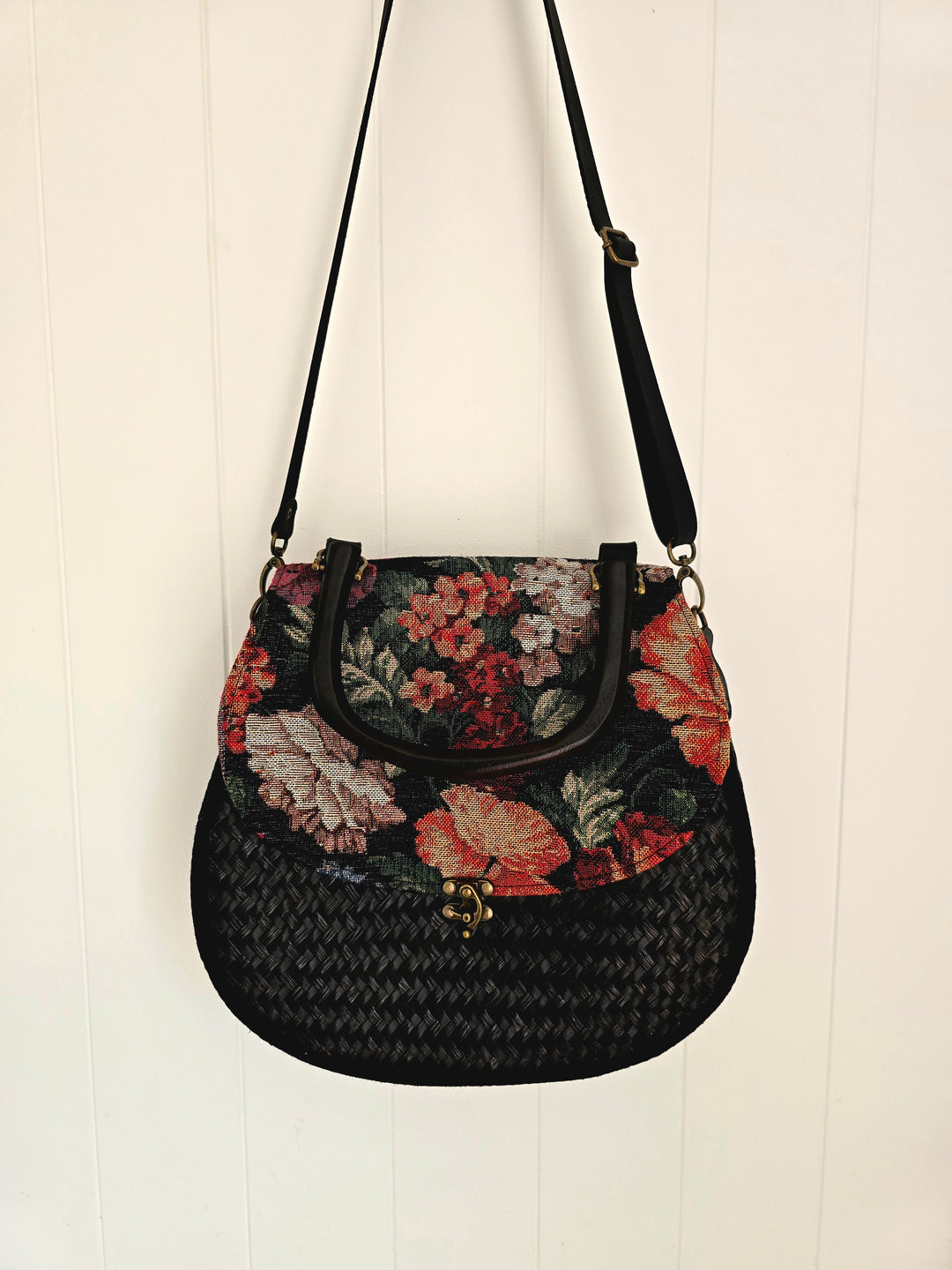 Chanrak Handbag