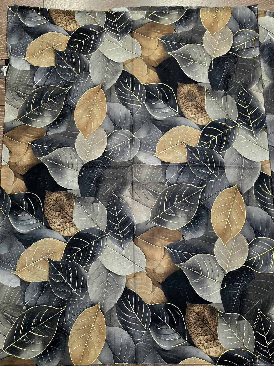 Leaf Scarf