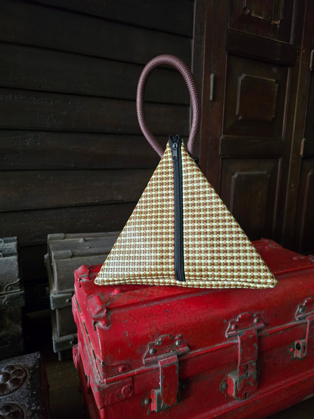 Resort Weave Peak Bag - Honey Basket