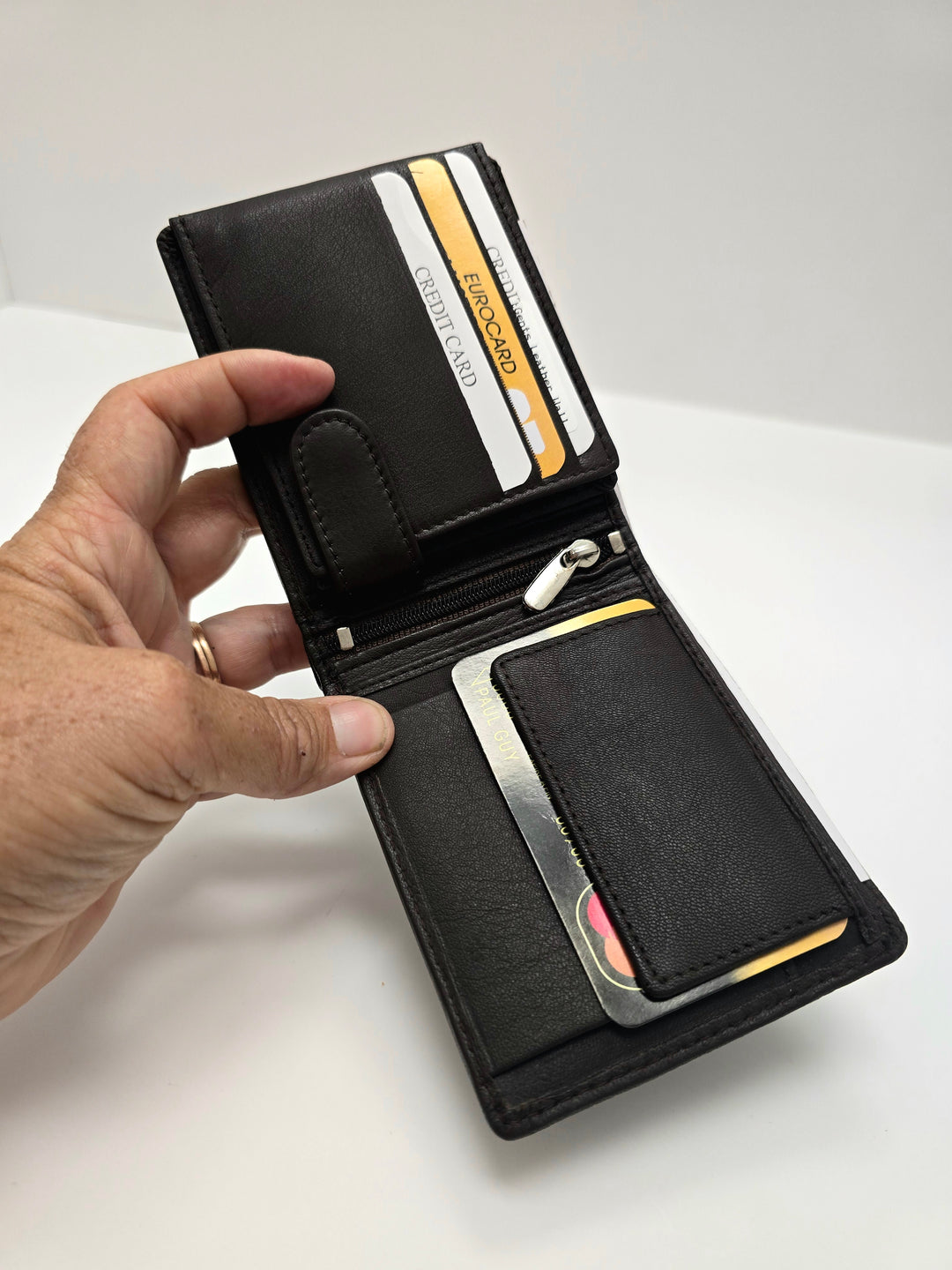 Gents Leather Wallet