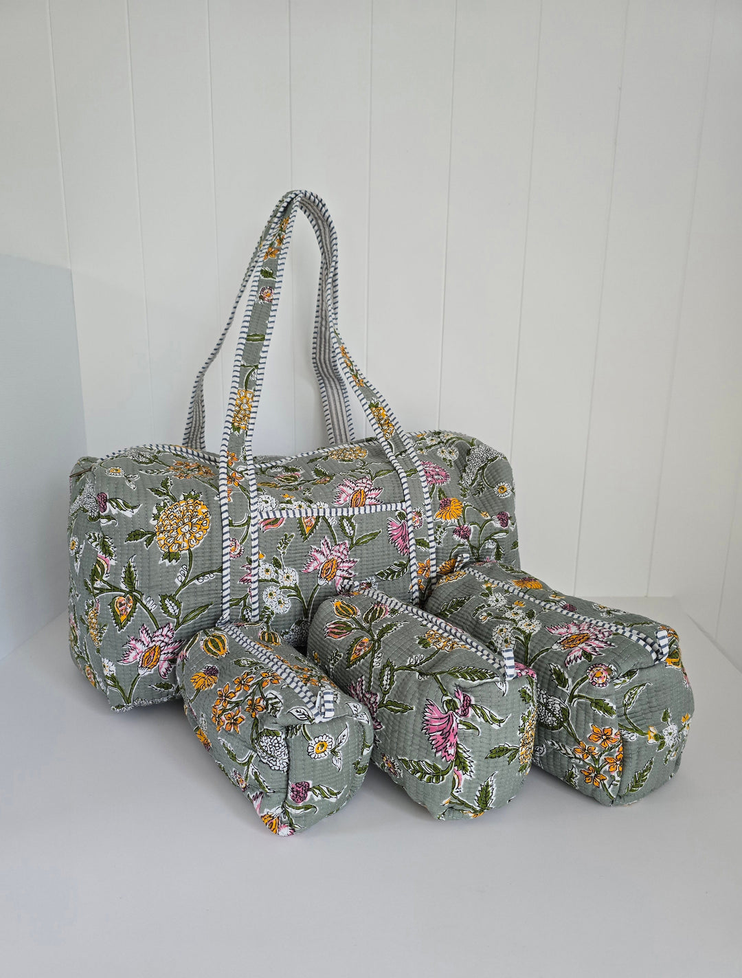 Whispering Floral Weekender