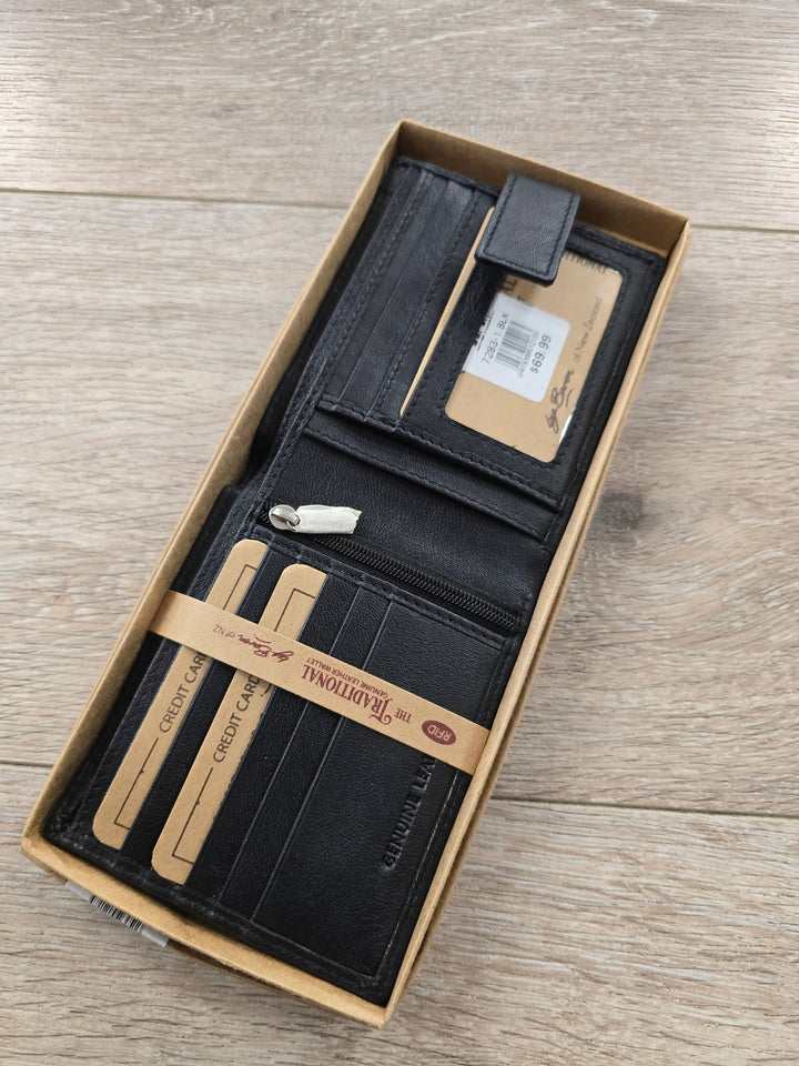 Traditional Antique Wallet
