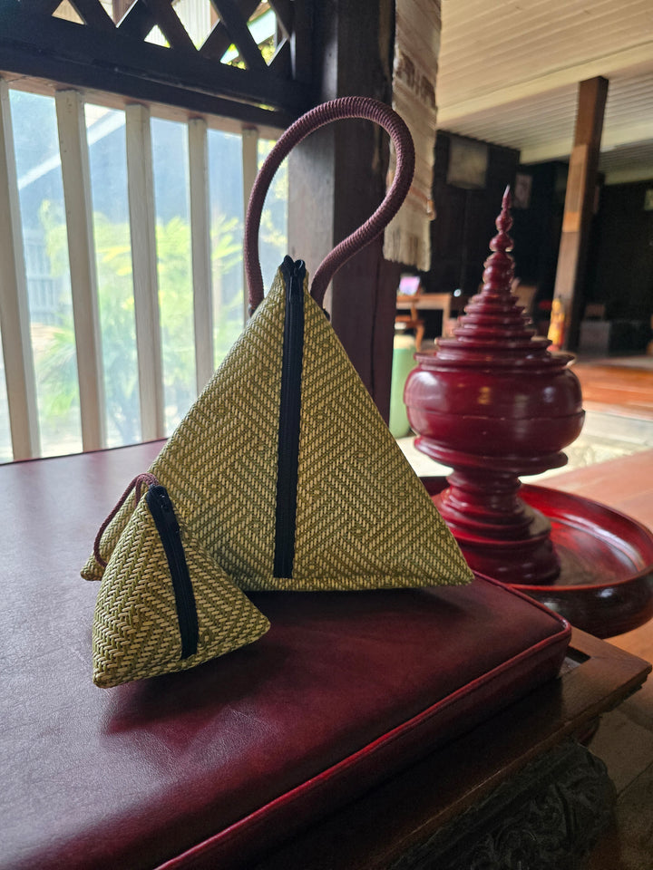 Resort Weave Peak Purse - Sage Mist