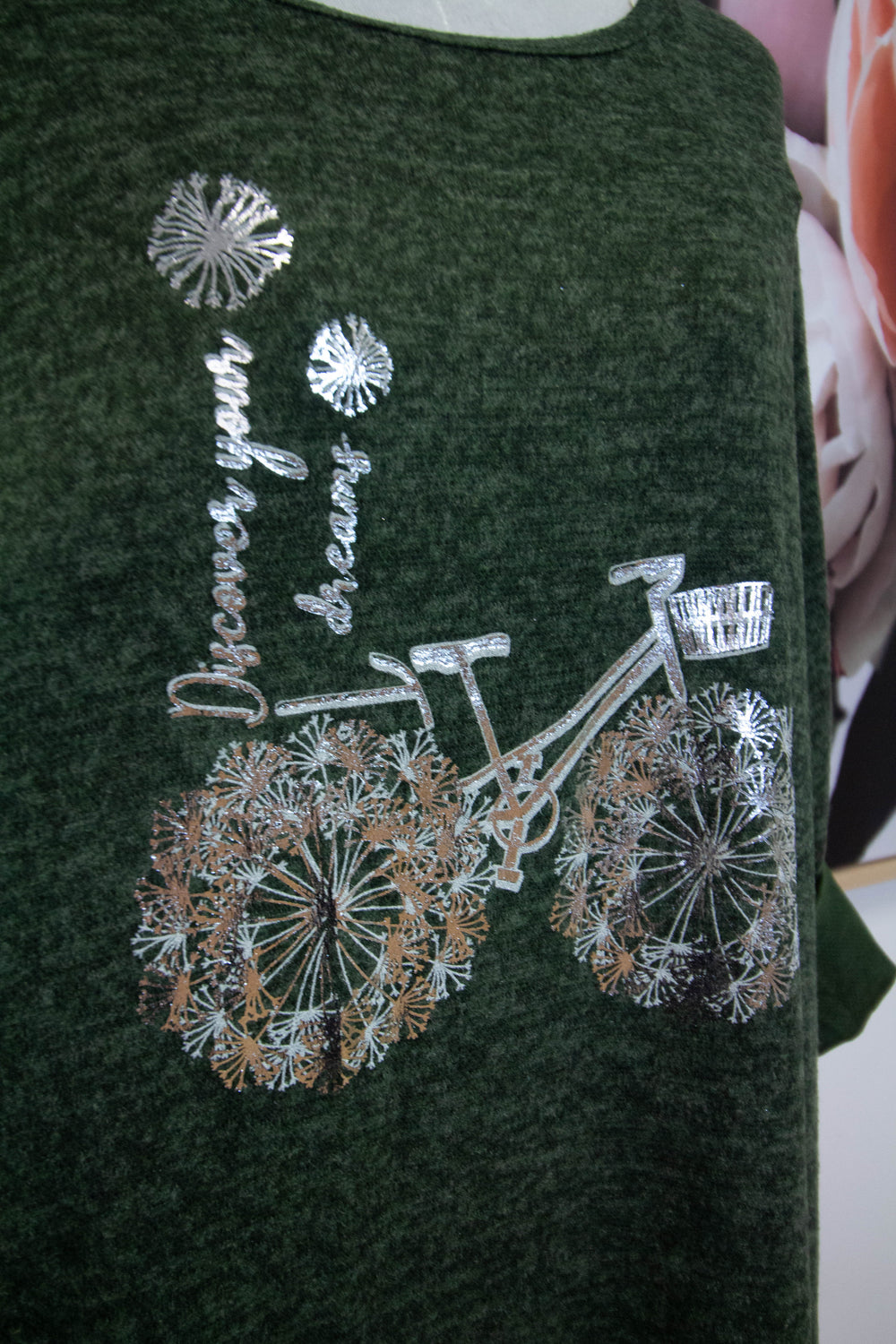 Italian jumper - Bicycle top - Green - close up
