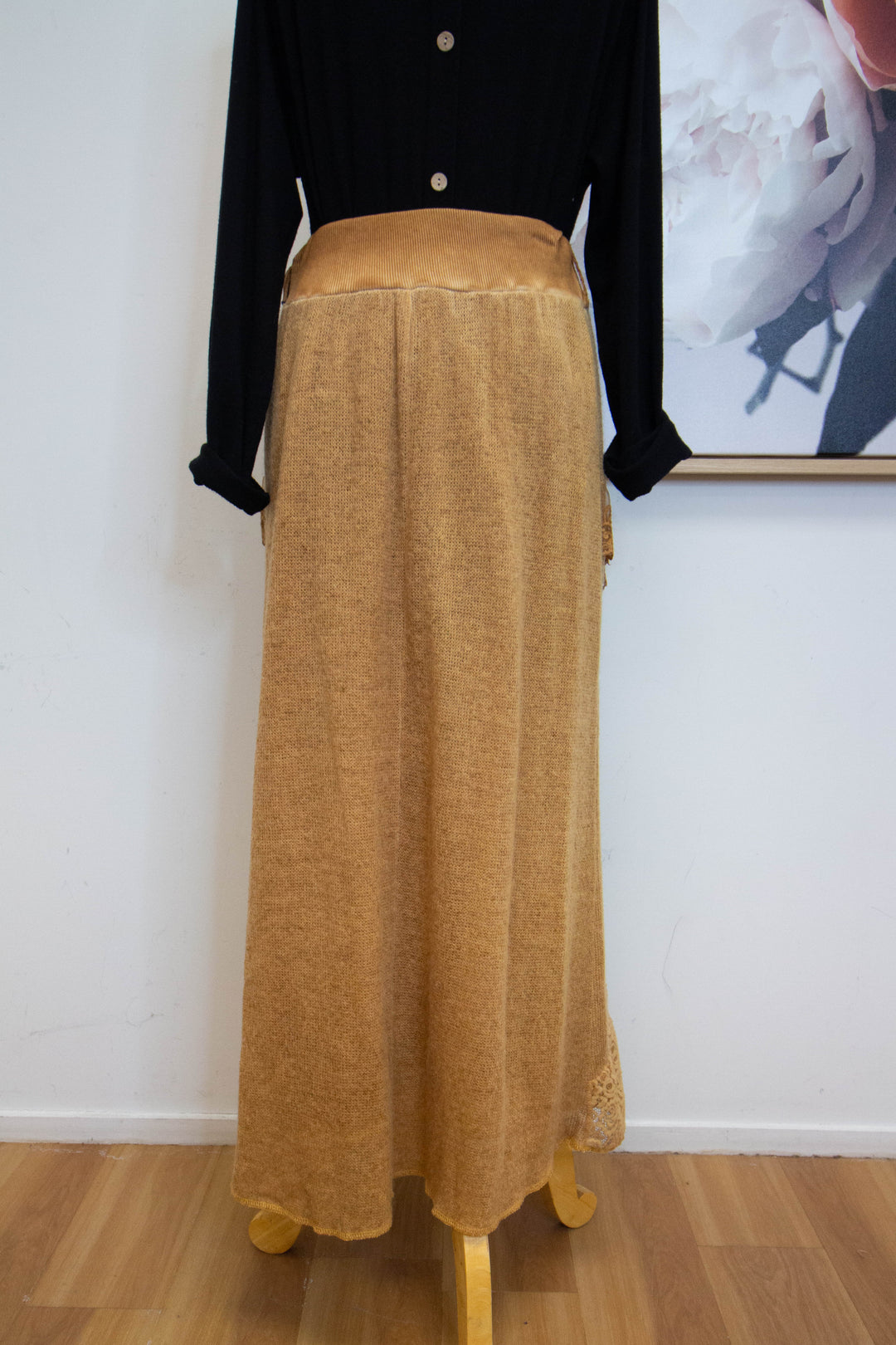 eKo NZ - Italian Skirt - Lace Fab Skirt - Mustard - Back 